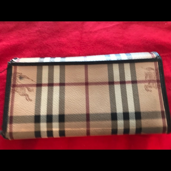 Burberry bag and wallet or separately - Picture 6 of 8